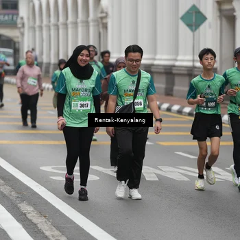 Runner Photo 8536295