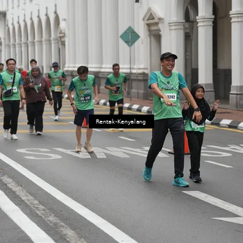 Runner Photo 8536305