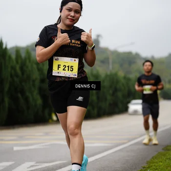 Runner Photo 8536307