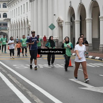 Runner Photo 8536331