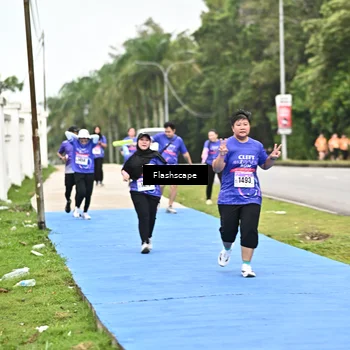 Runner Photo 8536340