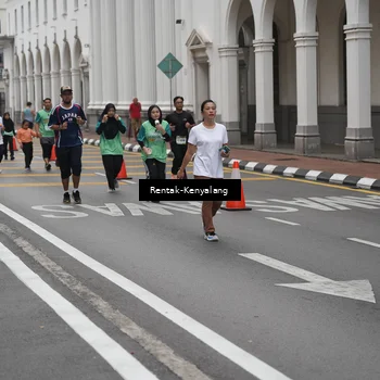 Runner Photo 8536344