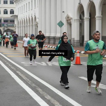 Runner Photo 8536348