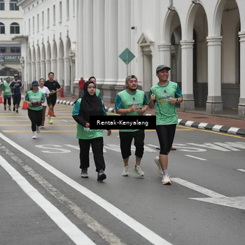 Runner Photo 8536364
