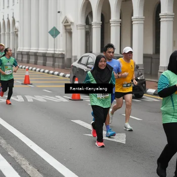 Runner Photo 8536408
