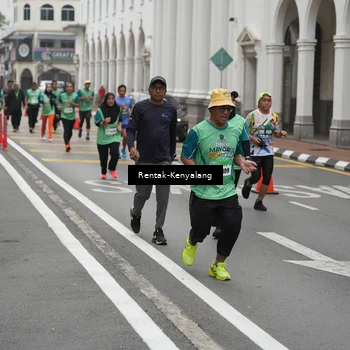 Runner Photo 8536426
