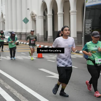 Runner Photo 8536454