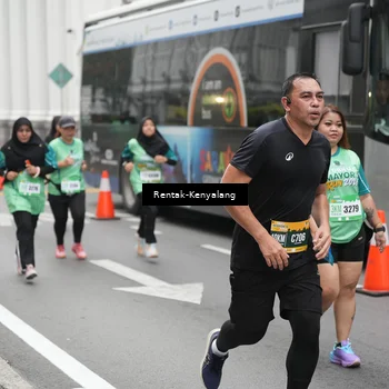 Runner Photo 8536465