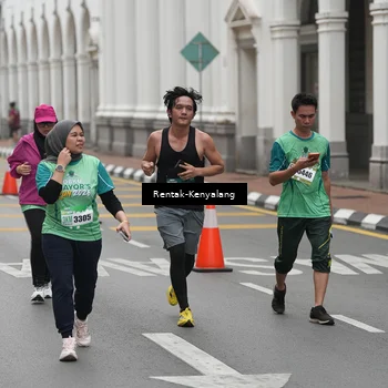 Runner Photo 8536519