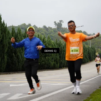 Runner Photo 8536654