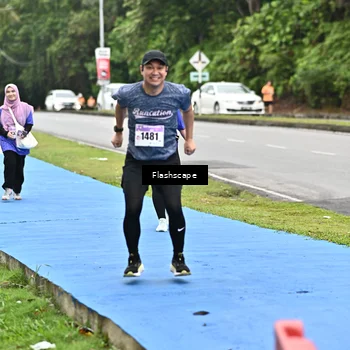 Runner Photo 8536660