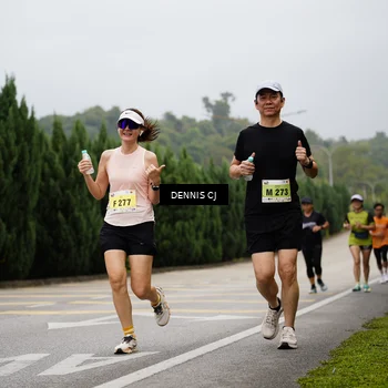 Runner Photo 8536711