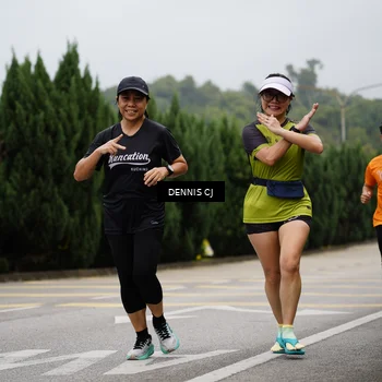 Runner Photo 8536745