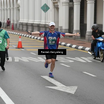 Runner Photo 8536746