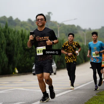 Runner Photo 8536787