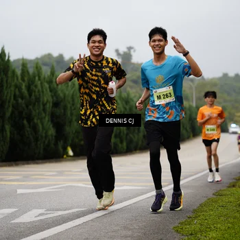 Runner Photo 8536812