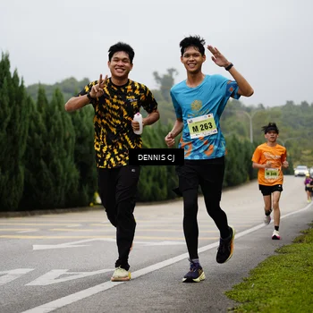 Runner Photo 8536823