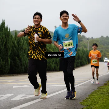 Runner Photo 8536832