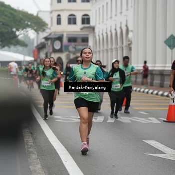 Runner Photo 8536840