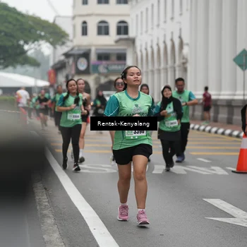 Runner Photo 8536859