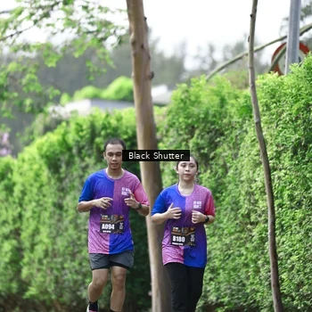 Runner Photo 8536979