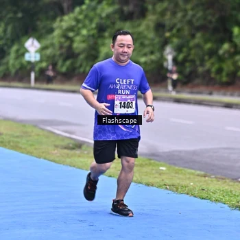 Runner Photo 8536981