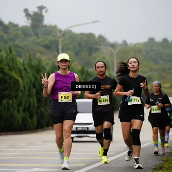 Runner Photo 8537054