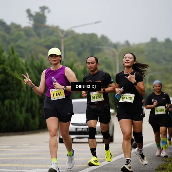 Runner Photo 8537077