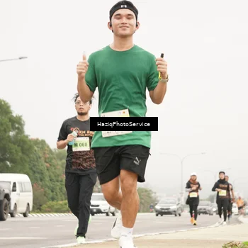 Runner Photo 8537287