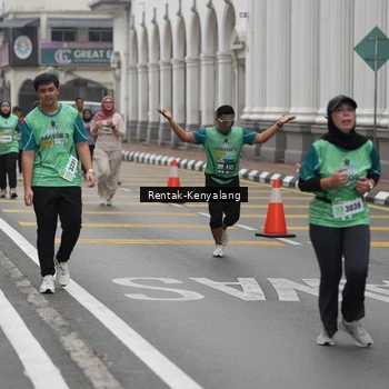 Runner Photo 8537302