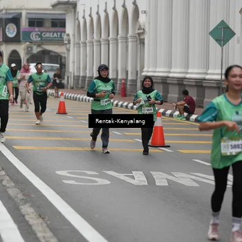 Runner Photo 8537367