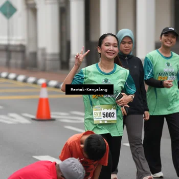 Runner Photo 8537384