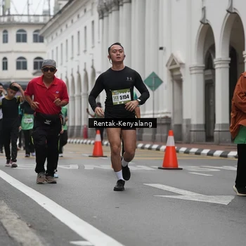 Runner Photo 8537406