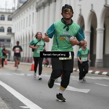 Runner Photo 8537455