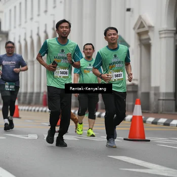 Runner Photo 8537564