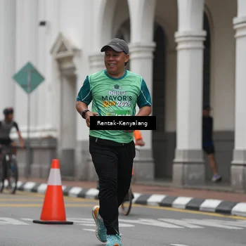 Runner Photo 8537615