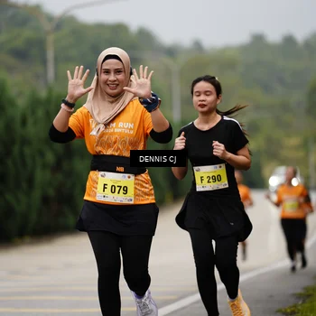 Runner Photo 8537659