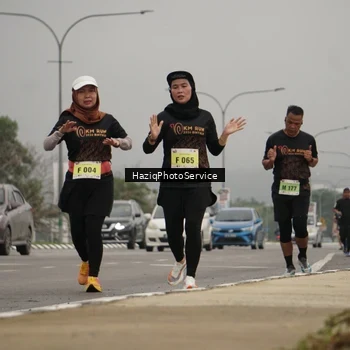 Runner Photo 8537666
