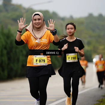 Runner Photo 8537708