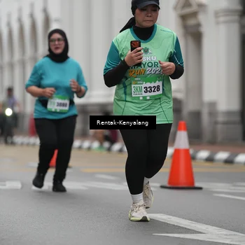 Runner Photo 8537754