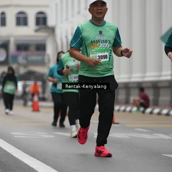 Runner Photo 8537756