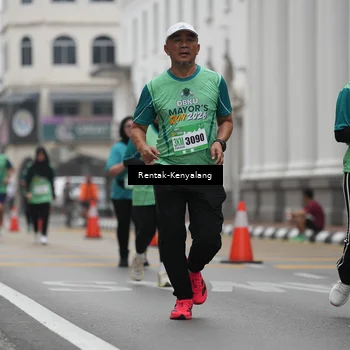 Runner Photo 8537773