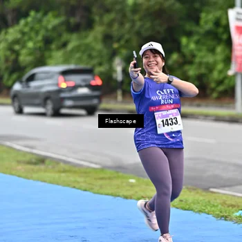Runner Photo 8537792