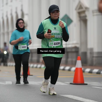 Runner Photo 8537794