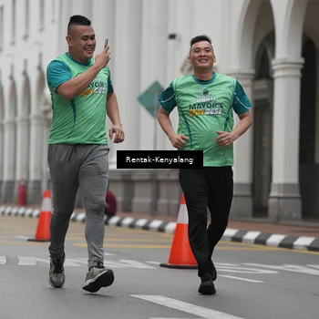 Runner Photo 8537811