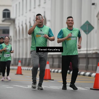 Runner Photo 8537827
