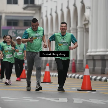 Runner Photo 8537840