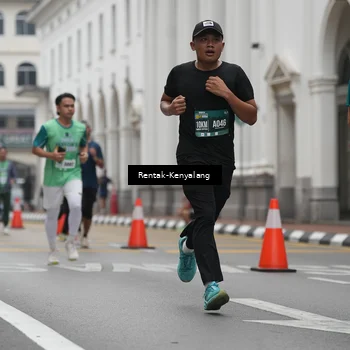 Runner Photo 8537887