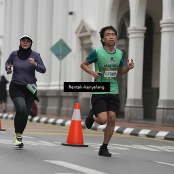 Runner Photo 8537952
