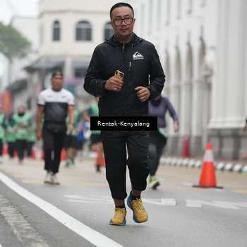 Runner Photo 8537954